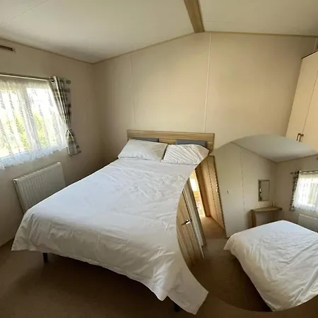 Spacious And Modern - 134 Unity Beach Holiday Resort Unity Brean Centrally Located 6 Birth 2 Pets Stay Free Buitenkant foto