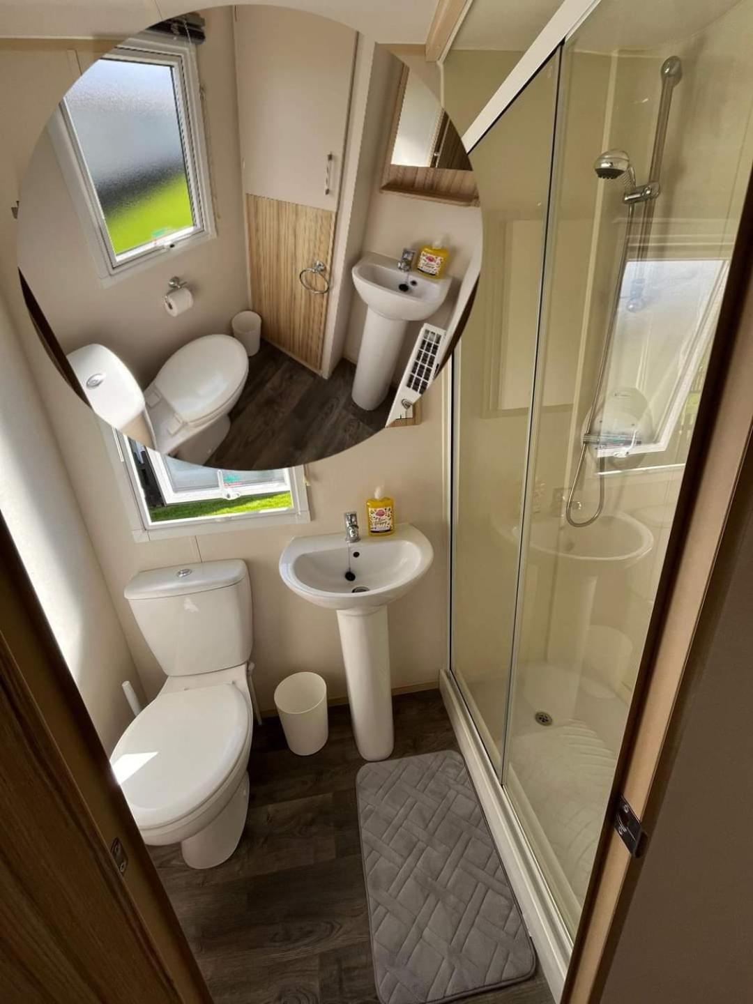 Camping Spacious And Modern - 134 Unity Unity Centrally Located 6 Birth 2 Pets Free Brean