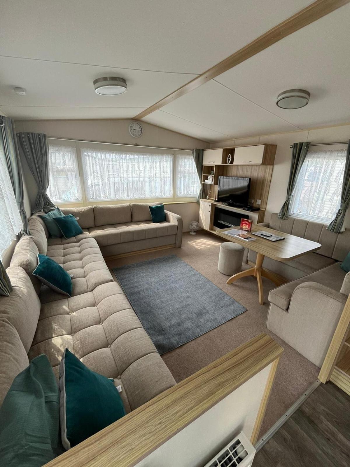 Spacious And Modern - 134 Unity Unity Centrally Located 6 Birth 2 Pets Free * Brean