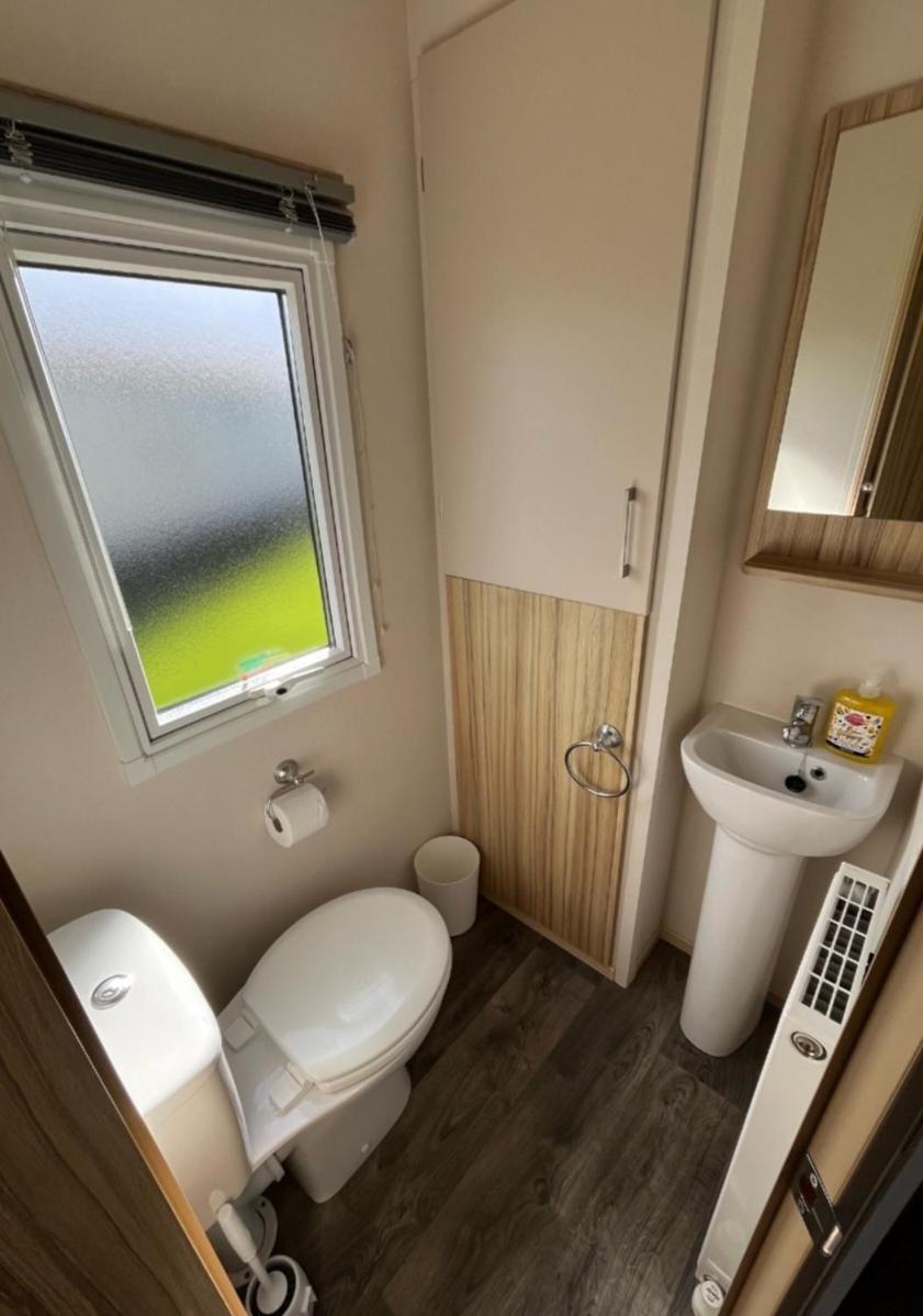 Spacious And Modern - 134 Unity Unity Centrally Located 6 Birth 2 Pets Free * Brean