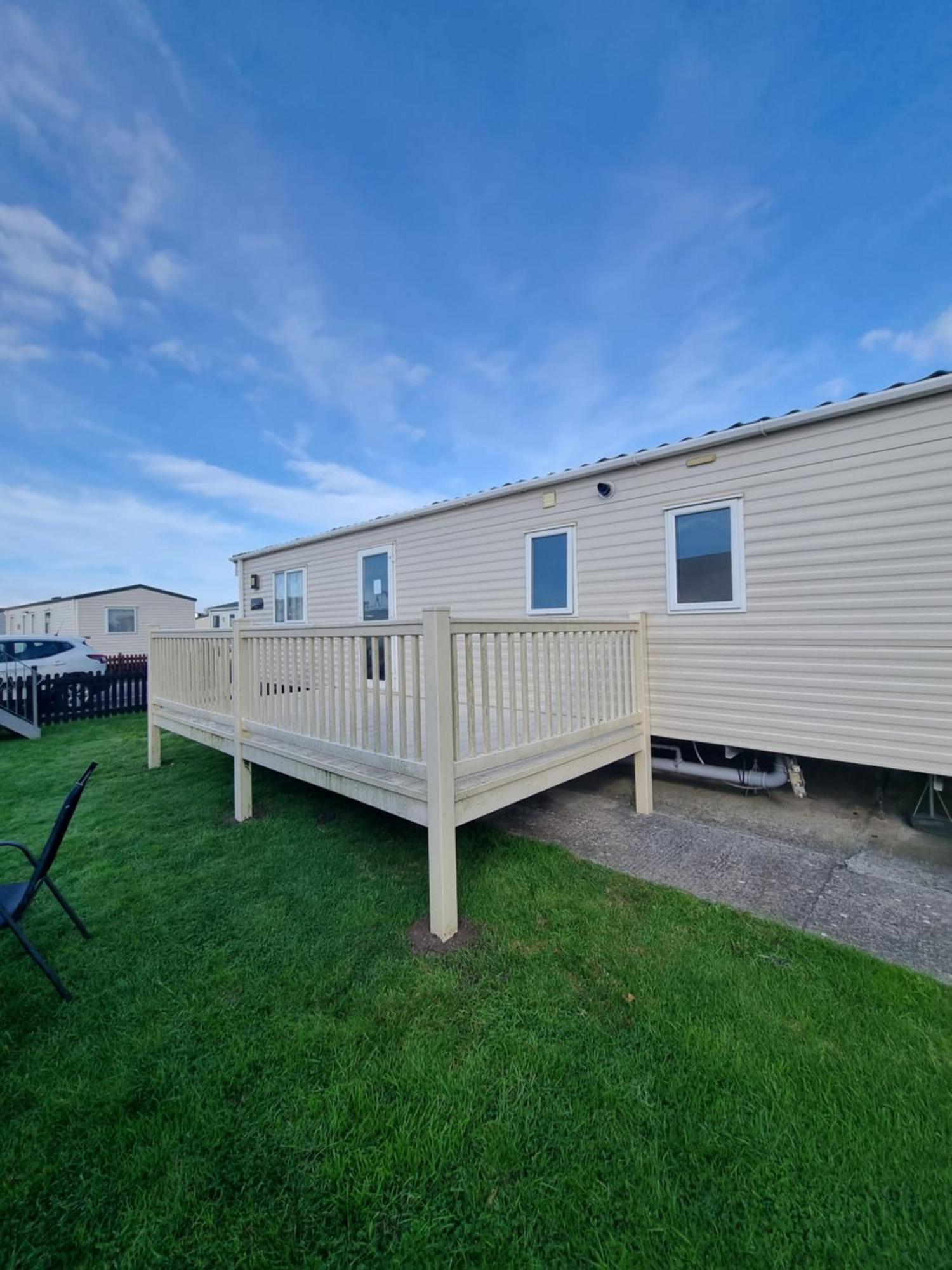 Spacious And Modern - 134 Unity Unity Centrally Located 6 Birth 2 Pets Free Camping
